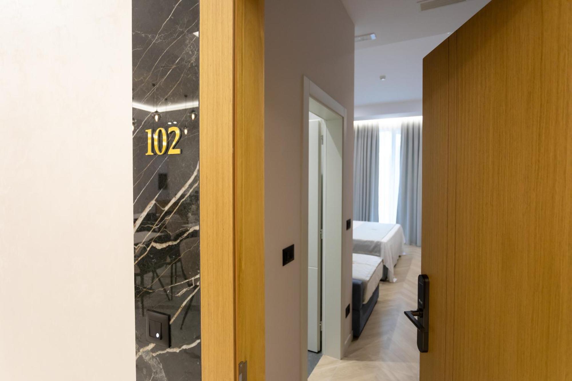 Nayel Hotel Durrës Zewnętrze zdjęcie