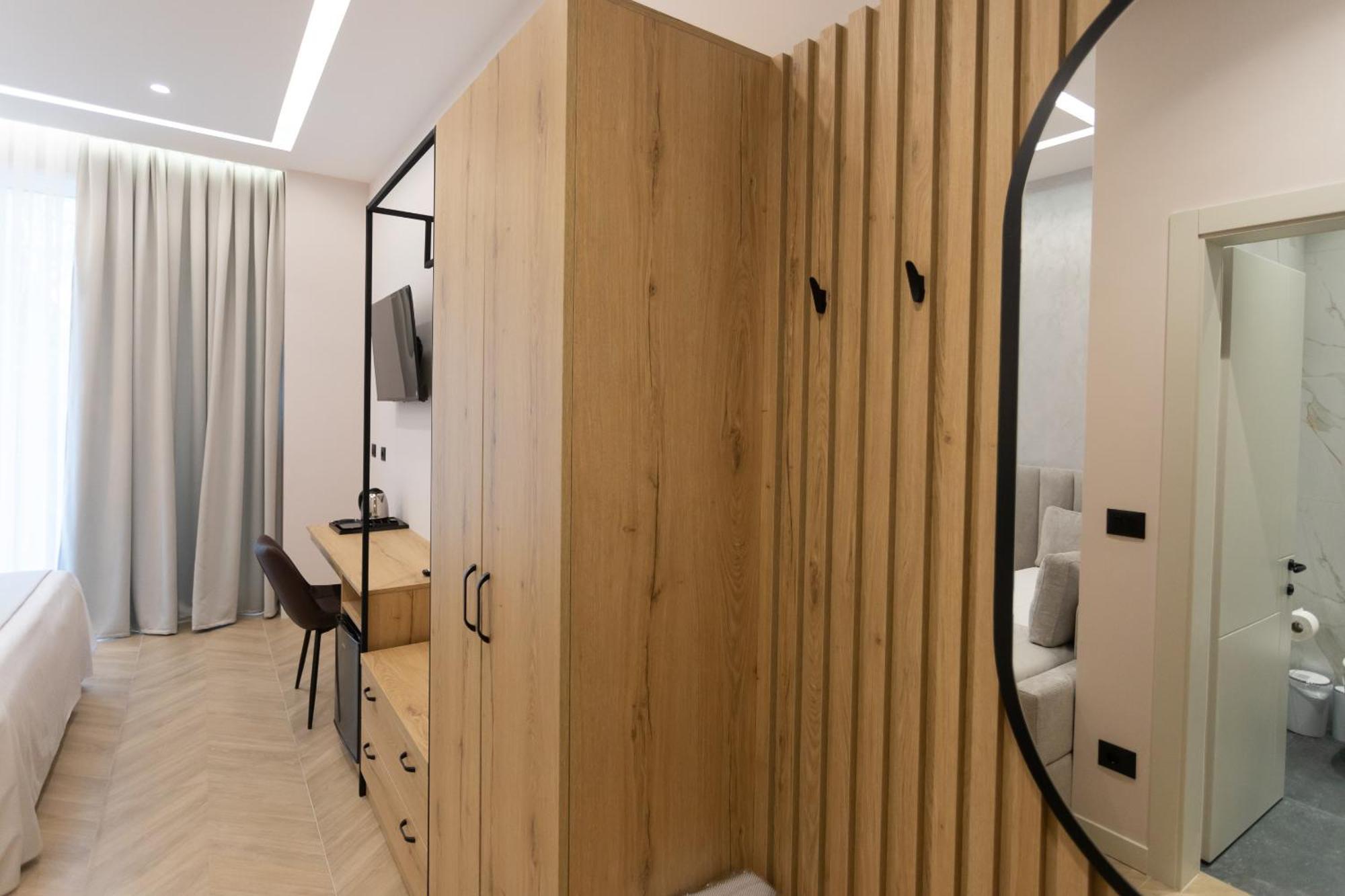 Nayel Hotel Durrës Zewnętrze zdjęcie